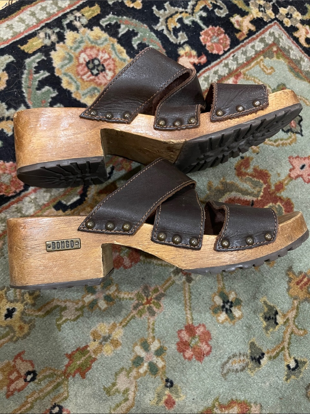 BONGO Brown Leather Crisscross Slide Clogs